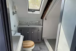 19 King St, East Greenwich, RI 02818 - Photo 9