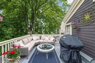 386 Green End Ave, Middletown, RI 02842 - Photo 15
