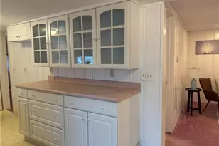 117 Namquid Dr, Warwick, RI 02888 - Photo 7