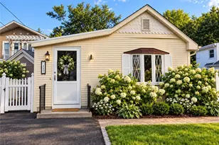 117 Namquid Dr, Warwick, RI 02888 - Photo 1