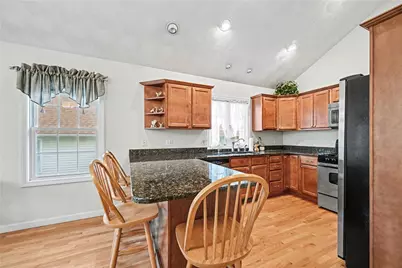 1421 Douglas Avenue #H, North Providence, RI 02904 - Photo 15