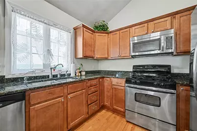 1421 Douglas Avenue #H, North Providence, RI 02904 - Photo 17