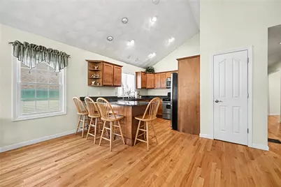 1421 Douglas Avenue #H, North Providence, RI 02904 - Photo 23