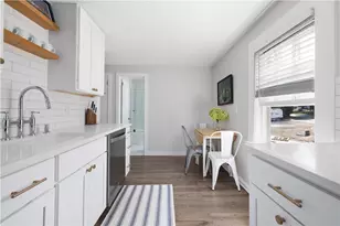 259 Gibbs Ave, Newport, RI 02840 - Photo 5