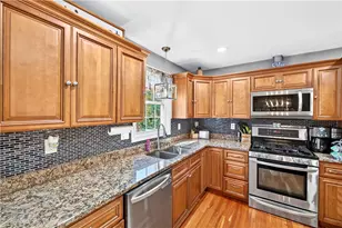 34 Old Danielson Pike, Foster, RI 02825 - Photo 5