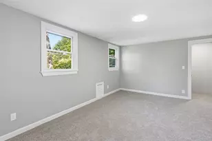 15 Pawtucket Ave, Glocester, RI 02814 - Photo 17