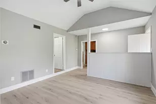 15 Pawtucket Ave, Glocester, RI 02814 - Photo 7