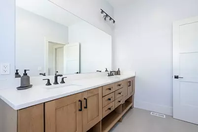 459 Vanderbilt Lane, Portsmouth, RI 02871 - Photo 21