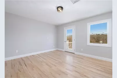 36 Kinnicutt Avenue, Warren, RI 02885 - Photo 13