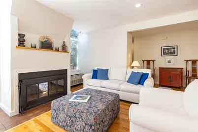 421 Bellevue Avenue #2D, Newport, RI 02840 - Photo 7
