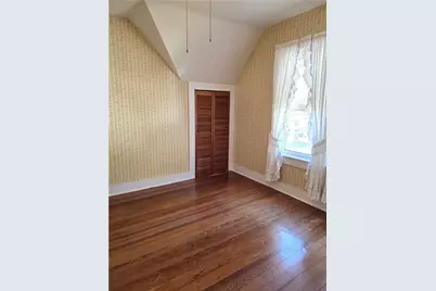 26 Collins Street, Woonsocket, RI 02895 - Photo 21