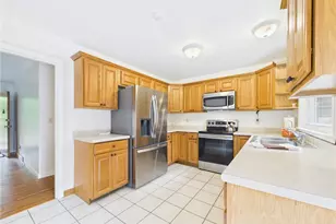 115 Little Rest Rd, South Kingstown, RI 02881 - Photo 13