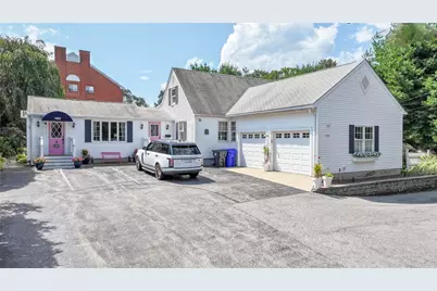 1682 Douglas Avenue, North Providence, RI 02904 - Photo 3