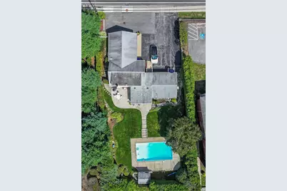 1682 Douglas Avenue, North Providence, RI 02904 - Photo 11