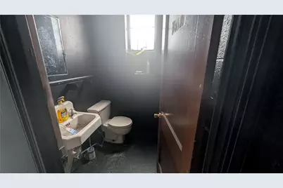 25 Pontiac Avenue, Providence, RI 02907 - Photo 5