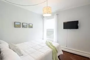 16 Pond Ave, Newport, RI 02840 - Photo 7
