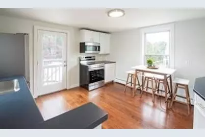 16 Pond Avenue #2, Newport, RI 02840 - Photo 3
