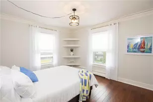 16 Pond Ave, Newport, RI 02840 - Photo 11