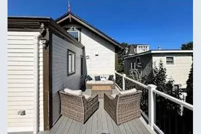 16 Pond Avenue #2, Newport, RI 02840 - Photo 5