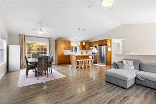 423 Providence Pike, North Smithfield, RI 02896 - Photo 5