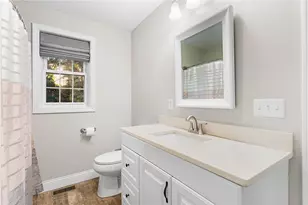 423 Providence Pike, North Smithfield, RI 02896 - Photo 17