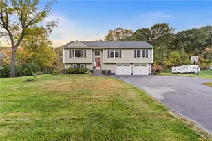 423 Providence Pike, North Smithfield, RI 02896 - Photo 35