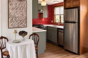 11 Lincoln Ave, Bristol, RI 02809 - Photo 7