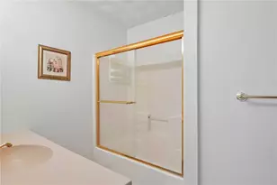 40 Fox Dr, Narragansett, RI 02882 - Photo 17