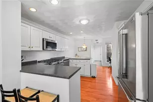 40 Fox Dr, Narragansett, RI 02882 - Photo 7