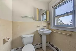 75 Dewolf Ave, Bristol, RI 02809 - Photo 27