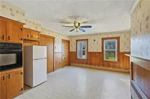 75 Dewolf Ave, Bristol, RI 02809 - Photo 9