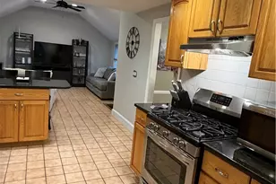 136 Lawnacre Dr, Cranston, RI 02920 - Photo 7
