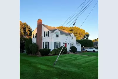 136 Lawnacre Drive, Cranston, RI 02920 - Photo 3