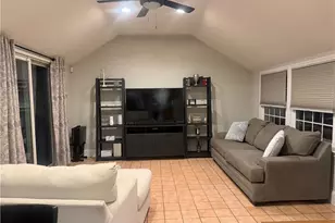 136 Lawnacre Dr, Cranston, RI 02920 - Photo 5