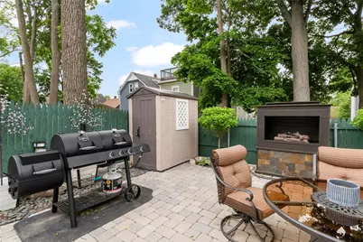 198 Camp Street #3, Providence, RI 02906 - Photo 9