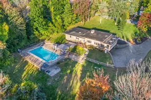 250 Harris Rd, Smithfield, RI 02917 - Photo 17
