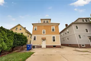 113 Radcliffe Ave, Providence, RI 02908 - Photo 37