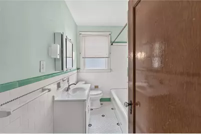 113 Radcliffe Avenue, Providence, RI 02908 - Photo 27