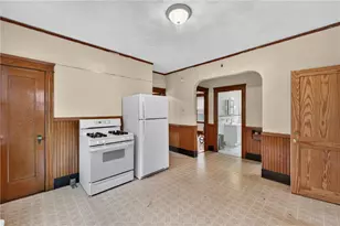 113 Radcliffe Ave, Providence, RI 02908 - Photo 25