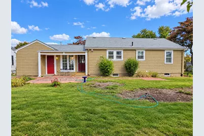 107 Fuller Street, Pawtucket, RI 02861 - Photo 23