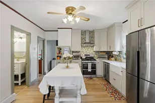 31 Meadow Ave, Cumberland, RI 02864 - Photo 11