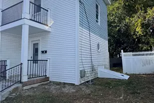 43 Summit St, Woonsocket, RI 02895 - Photo 3