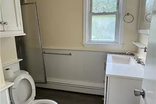 43 Summit St, Woonsocket, RI 02895 - Photo 11