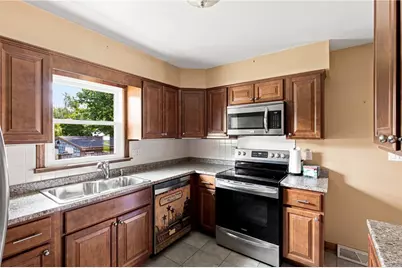 20 Wood Road, Middletown, RI 02842 - Photo 9
