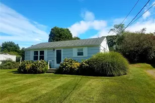 97 Center Ave, Middletown, RI 02842 - Photo 1