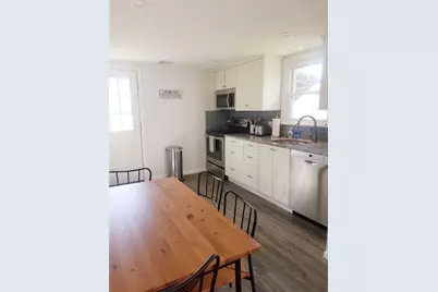 97 Center Avenue, Middletown, RI 02842 - Photo 3