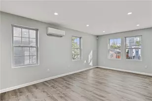 67 Dover St, Providence, RI 02908 - Photo 11