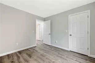 67 Dover St, Providence, RI 02908 - Photo 21