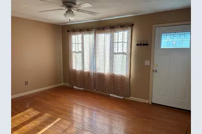 17 Warren Court, Cranston, RI 02920 - Photo 5