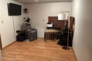 17 Warren Ct, Cranston, RI 02920 - Photo 11